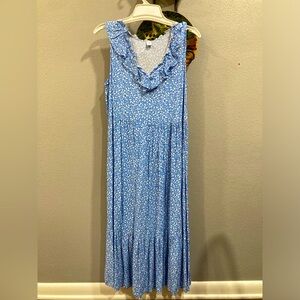 Old Navy floral sleeveless Rayon Midi Dress